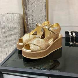 小香风凉鞋女高跟2024年夏新款沙滩轻松休闲鞋子松糕厚底增高坡跟