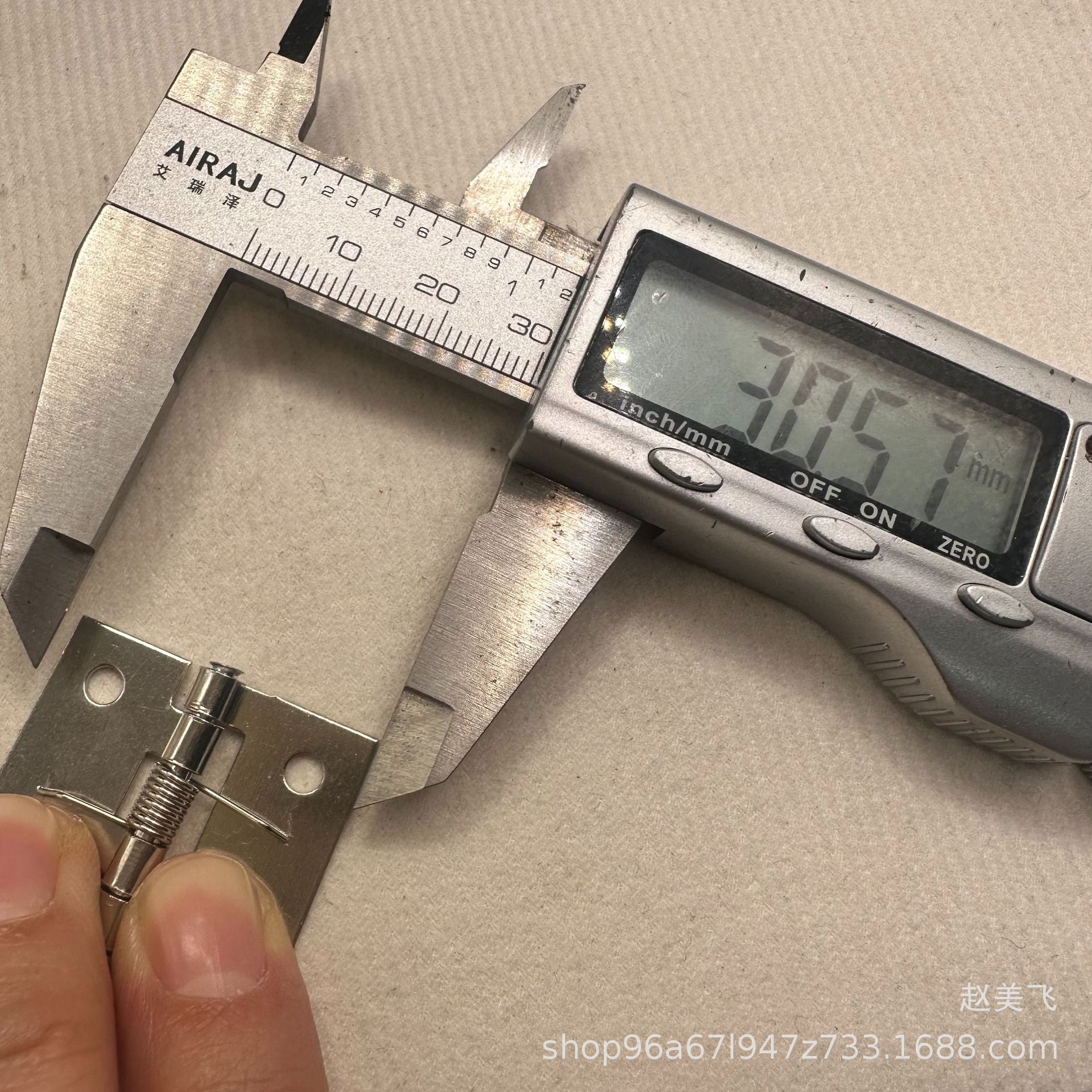 1 pulgadas 25mm de largo bisagra de resorte cierre automático de la puerta bisagra de la puerta oscura de cierre automático bisagra de resorte muebles puerta más cercana bisagra
