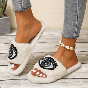 �羳���Q�¿�ëë��ЬŮ�ﶬ�n��r����Ƭ�۾��D����ů�Ҿ�����Ь