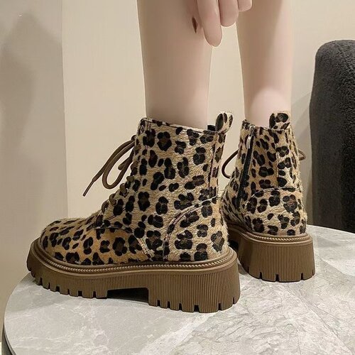 Winter New Short Boots French-English Style Leopard Print Martin Boots Women Retro Fleece Lined Warm High-Top Motorcycles Boots
