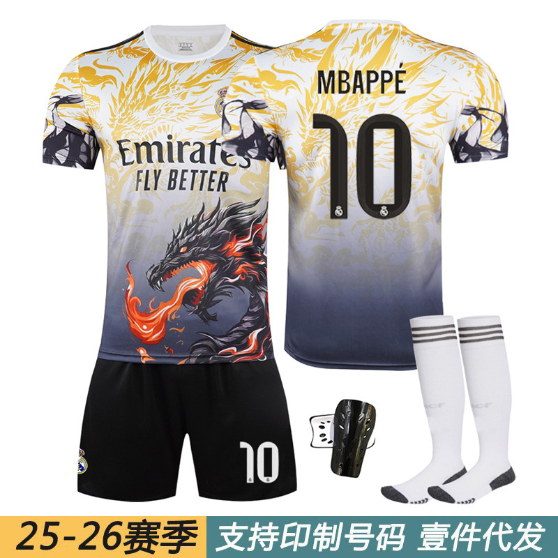 2526 Real Madrid Dragon Pattern 7 Winnie No. 10 Mbappe Football Jersey Men's 8 Balvede 30 Mastan Tonno Jersey