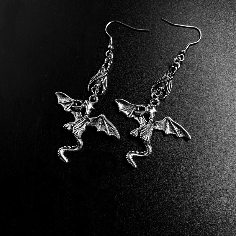 15g Weight Alloy Ear Needle Material Drop Earrings Classification 1 Pair Quantity Holiday, Daily Occasion Alloy Material Halloween Festival Heart Shape, Butterfly, Skull Pattern Women's Gender Hip-Hop Style 1 Pair Halloween Hip-Hop Heart Shape Butterfly Skull Alloy Drop Earrings 10
