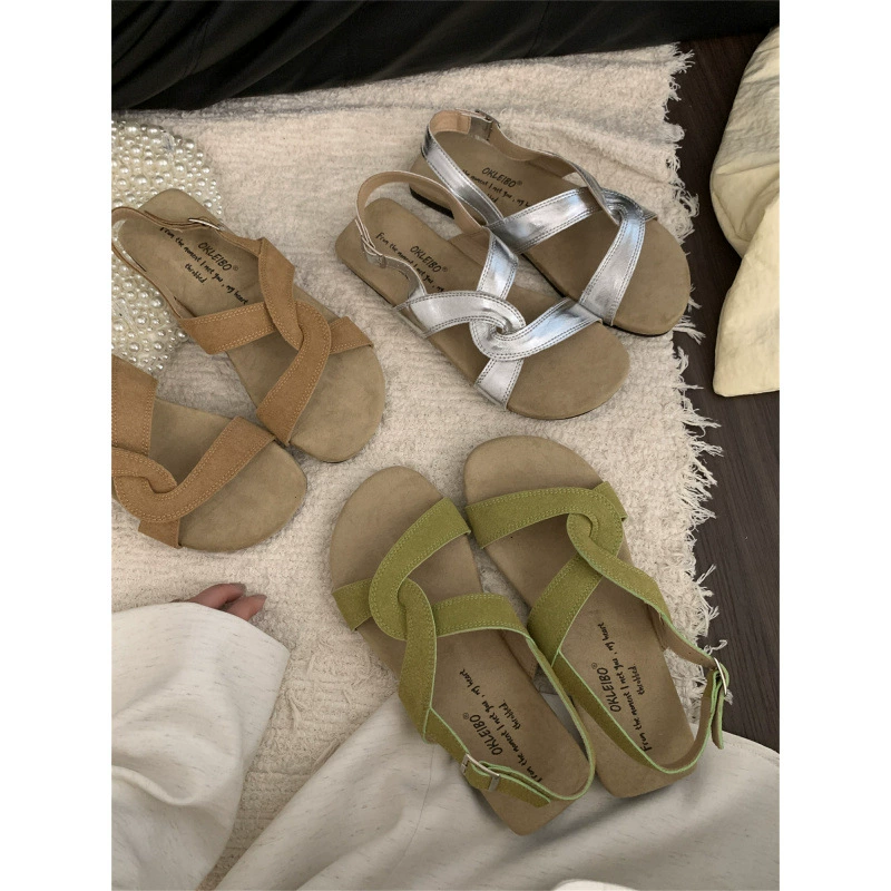 Женские летние сандалии на мягкой подошве 2025, плоские римские сандалии для женщин с перекрестными ремешками, ретро пляжные сандалии Birkenstock на плоской подошве