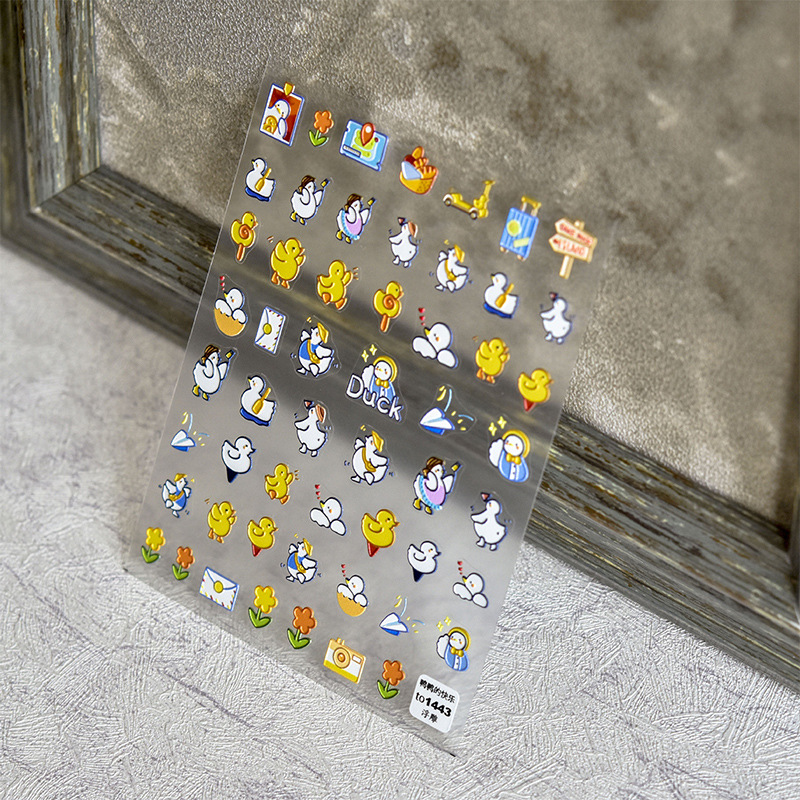 Pegatinas de uñas de estilo japonés en relieve Daisy dibujos animados tridimensional Pooh oso graffiti chica dinosaurio fresco uñas pegatinas