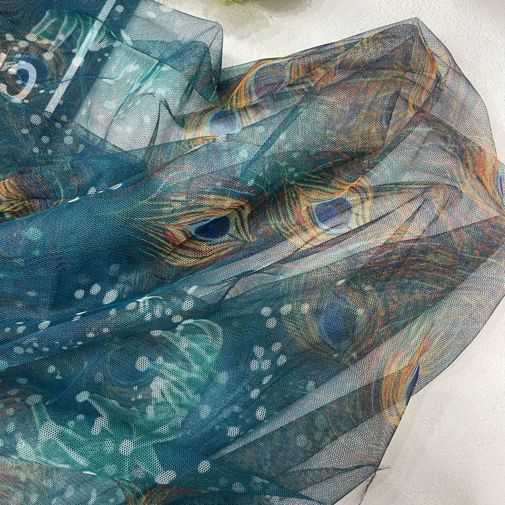 45A40 eye hexagonal soft mesh peacock feather printed mesh fabric Ancient style Hanfu ethnic costume mesh fabric