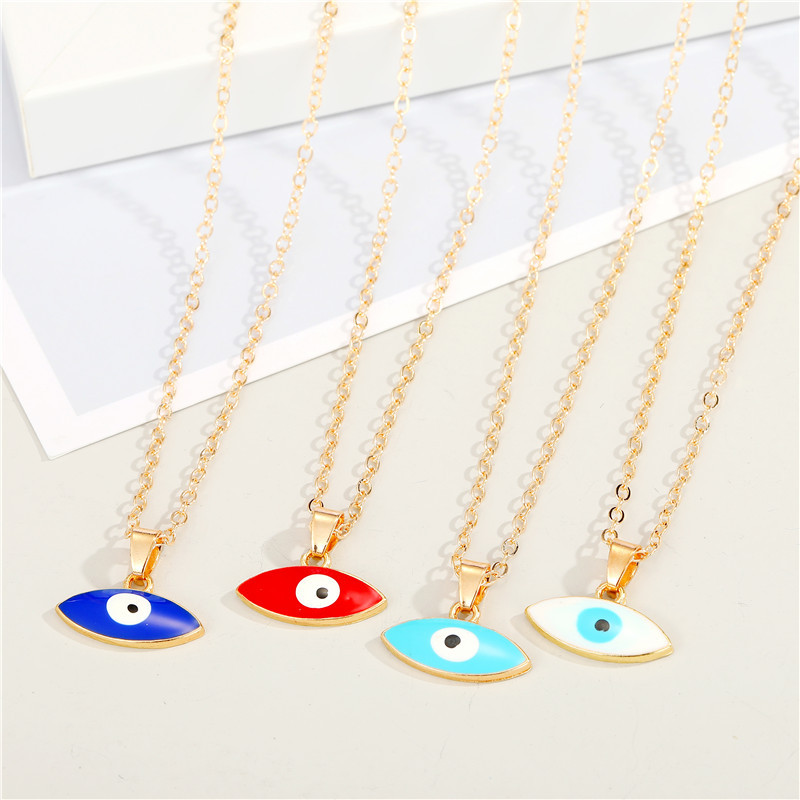 Retro Style Two-head Pointed Alloy Color Devil Eye Pendant Necklace display picture 1
