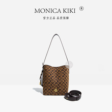 Ī�ݿ�����2025�¿�W��վŮ���e�ٴ�߼���ˮͰ���b�б�����Ů