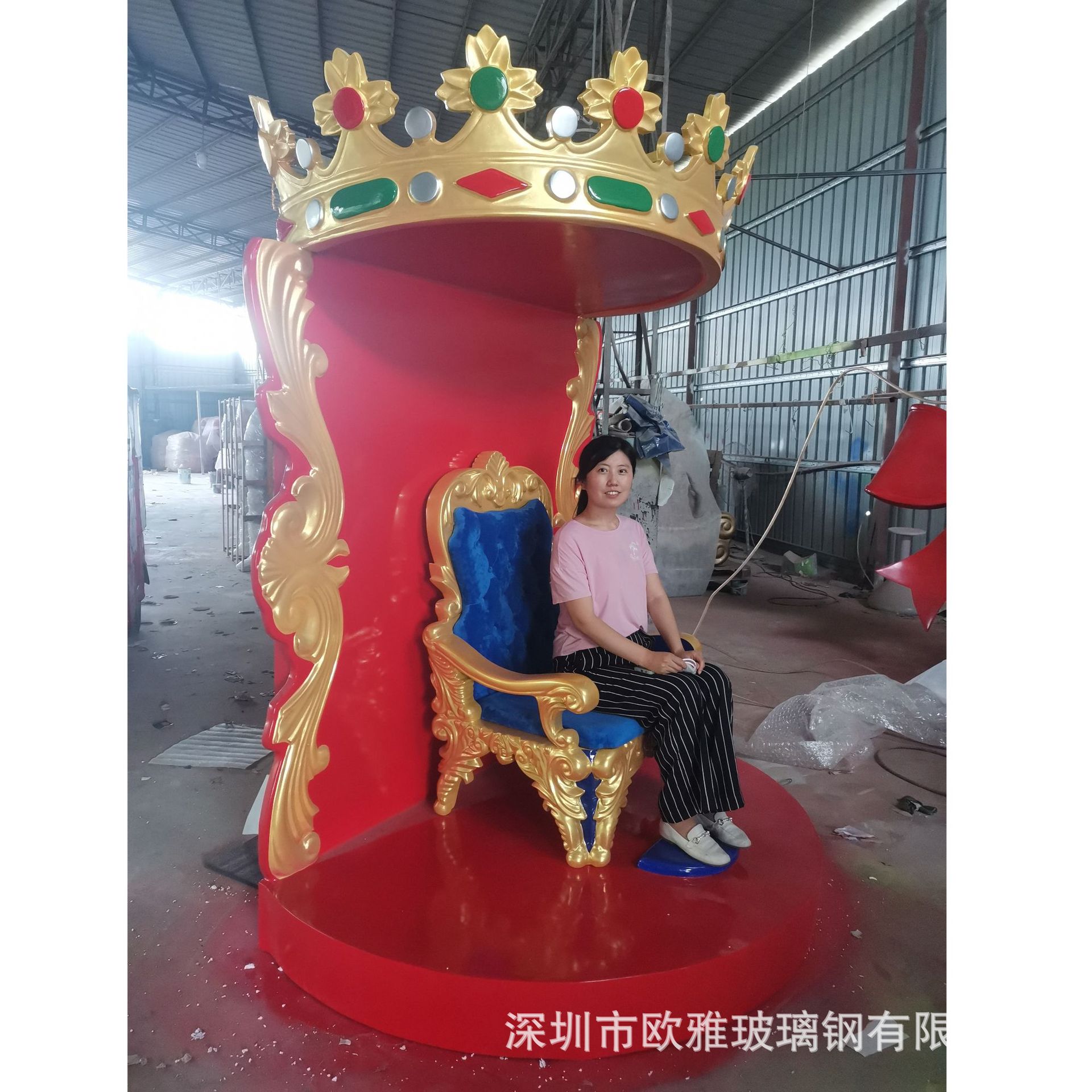 供应玻璃钢圣诞精灵圣诞节日 美陈大型摆件商场卡通人物装饰雕塑