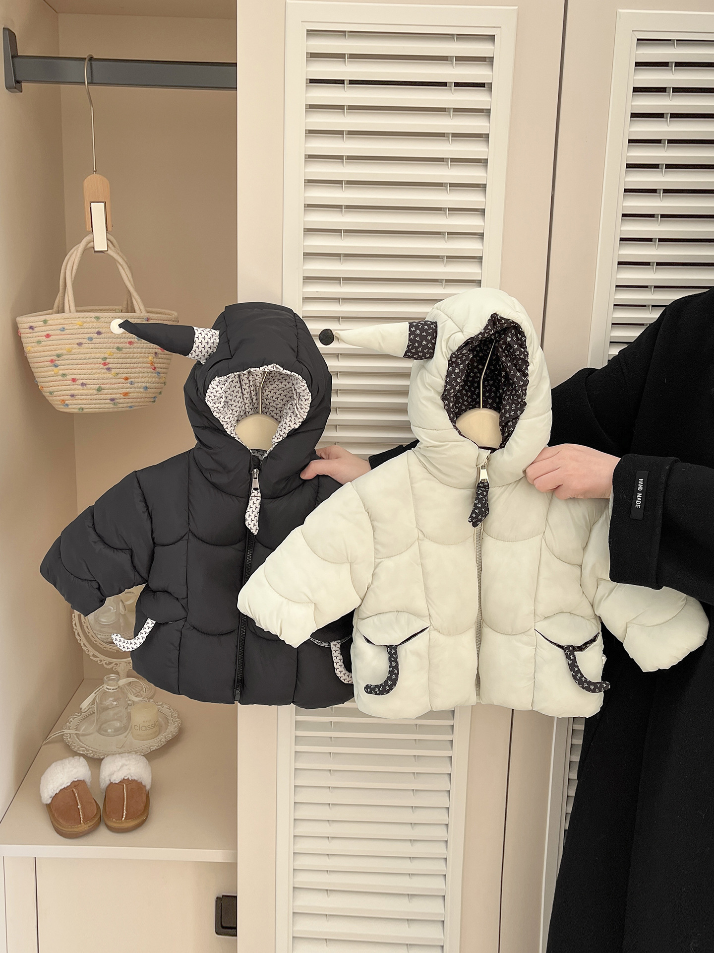 Ropa de invierno para bebés adorables, gorra de algodón, chaqueta de algodón caliente para bebés gruesa