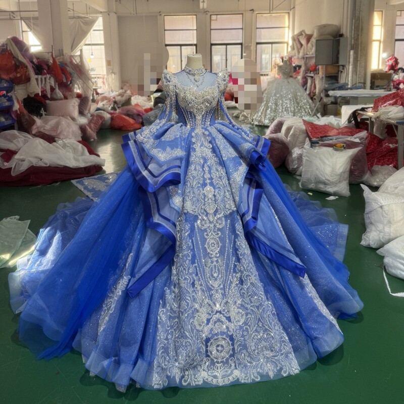 2025 New Blue Wedding Dress for Brides, Long-Sleeve, Heavily Embellished, Luxurious, with a Large Train and Puffy Skirt