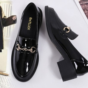 Ӣ���L�и�����Ь����Ʒ��Ʒ�ɸ�Ь���p�����e���ɺ�ɫ�r������