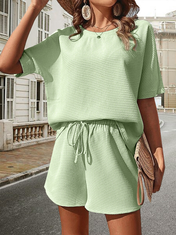Women's Stylish Batwing Top And Fashionable Shorts Two Piece Set Short Sleeved Set_ecoleips.com