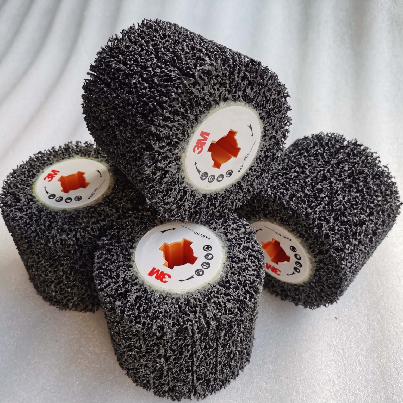 3M黑金刚拉丝轮不锈钢金属拉丝抛光除锈轮清洁打磨轮厂家批发