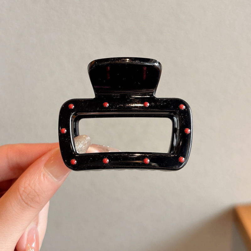 Elegante pinza de perlas de temperamento pinza de tiburón mediana pinza para el cabello mujer 2025 nuevo sombrero de clip de cabeza de sentido avanzado