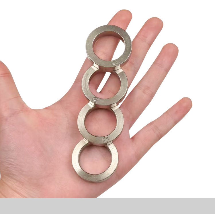 Self-Defense Tool Metal Four-Finger Knuckle Ring, Foldable Self-Defense Ring, Survival Four-Finger Ring, Survival Window-Breaking Ring