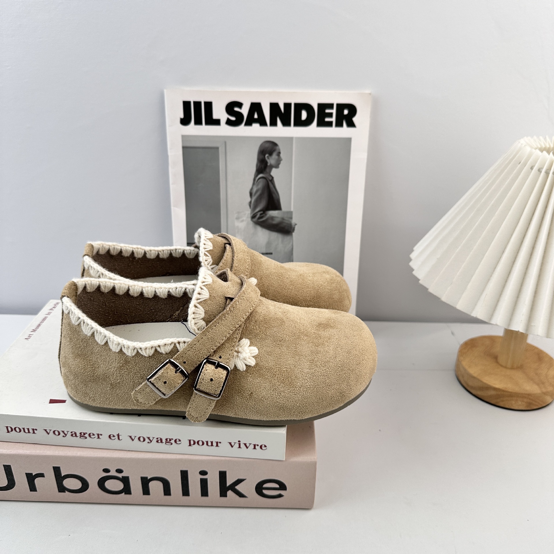 Far Poseen retro encaje botón Bocken zapatos de mujer 2025 otoño perezosos zapatos casuales Lefour