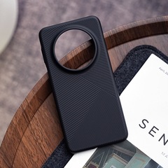 華為Mate70Proの幾何学的な質感を適用する携帯電話ケースmate70超薄型ベアメタル感60pro保護カバーハード