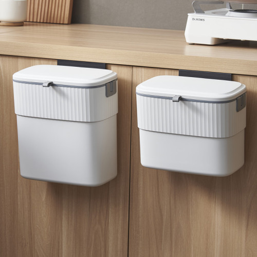Cross-border Japanese-style kitchen trash can wall-mounted fruit and vegetable peel storage bucket no-drilling sliding cover hanging trash bin