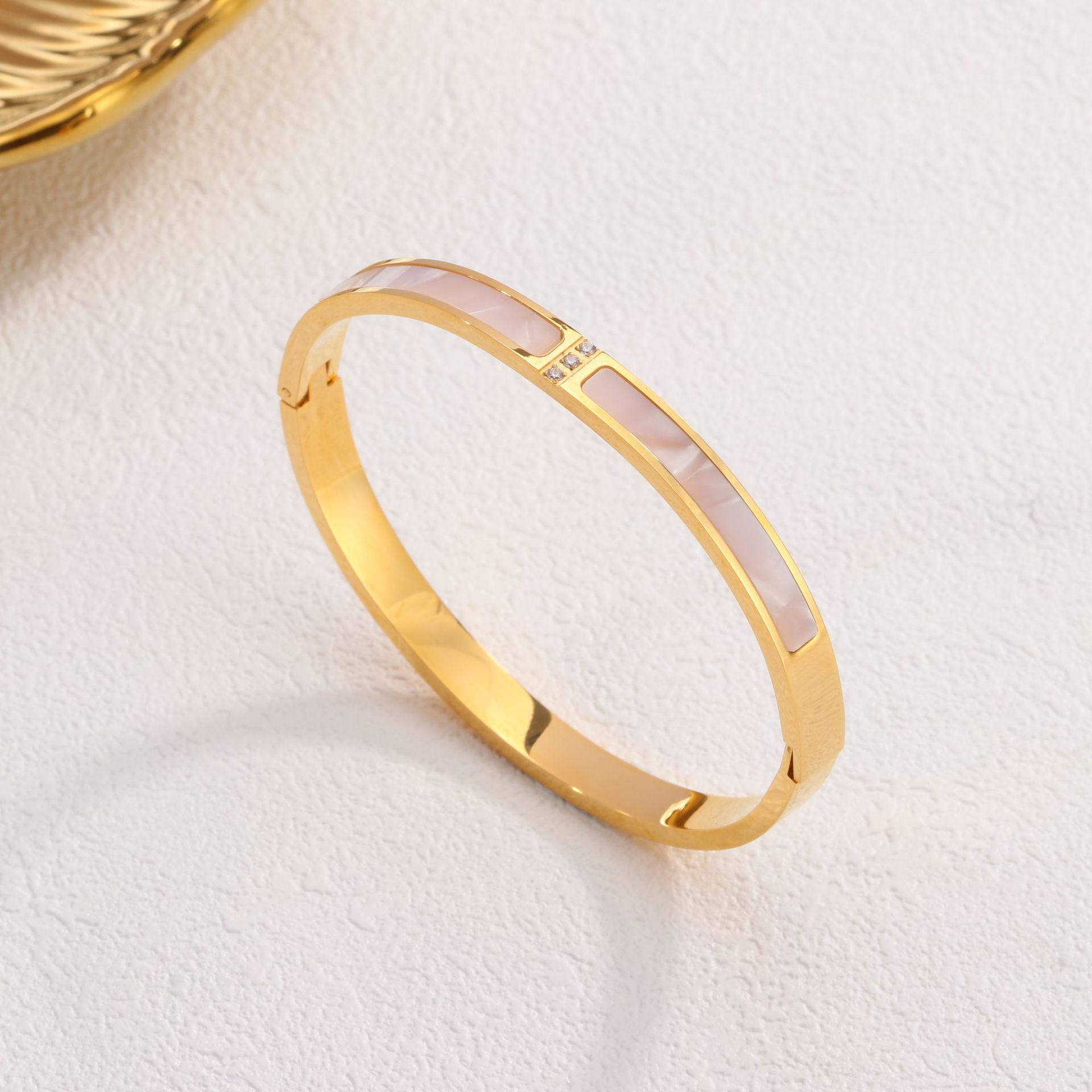 38 쉘 팔찌 골드