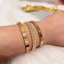 �羳���T���ˮ����ɫ�䓻������C���b18K���ճ��r�аٴ�߼���