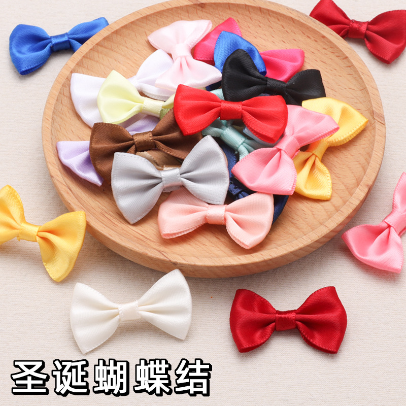 Hair accessory with bow