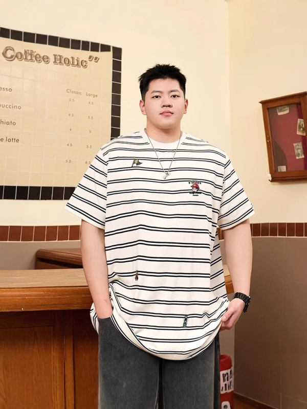 トレンディなブランド大きいサイズメンズ刺繍半袖Tシャツメンズ夏ルーズプラスファットプラスサイズカジュアルストライプ半袖Tシャツ|undefined