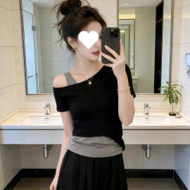 大胖MM假两件短袖t恤女装6夏季今年流行显瘦设计感斜肩衣
