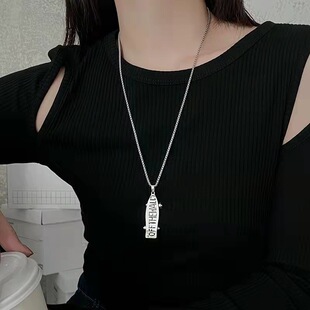 �W��Ӣ�Ļ����朵���ins���������^Ů�������аٴ�r�г���