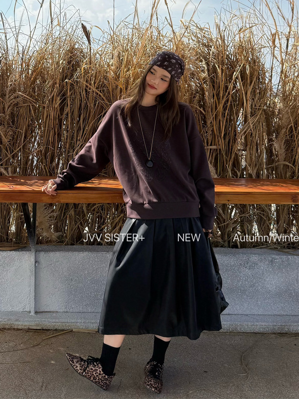 JVV十三行2025冬季新款时尚烫钻圆领上衣宽松显瘦百搭卫衣女00637|undefined