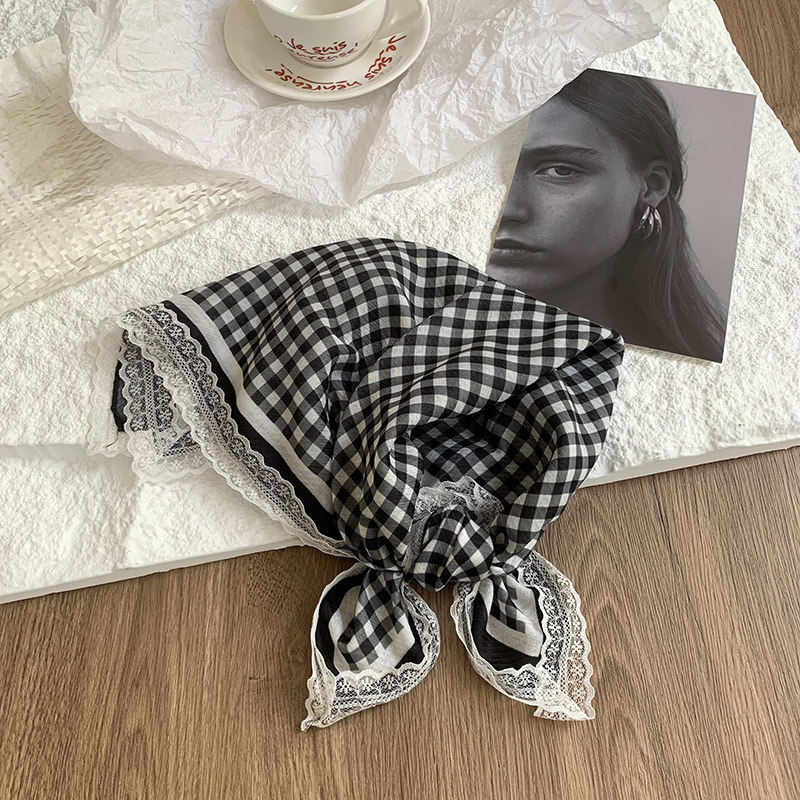 Cuadrícula en blanco y negro