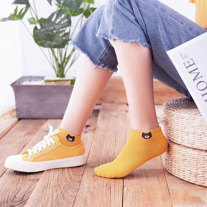 2026 New Sports Cotton Short Socks Black and White Gray Solid Color Boat Socks Student Sports Socks Sweat-Absorbent Summer Thin Socks for Women 2026 New Sports Cotton Short Socks Black and White Gray Solid Color Boat Socks Student Sports Socks Sweat-Absorbent Summer Thin Socks for Women