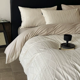 四件套;纤维被;床罩床笠