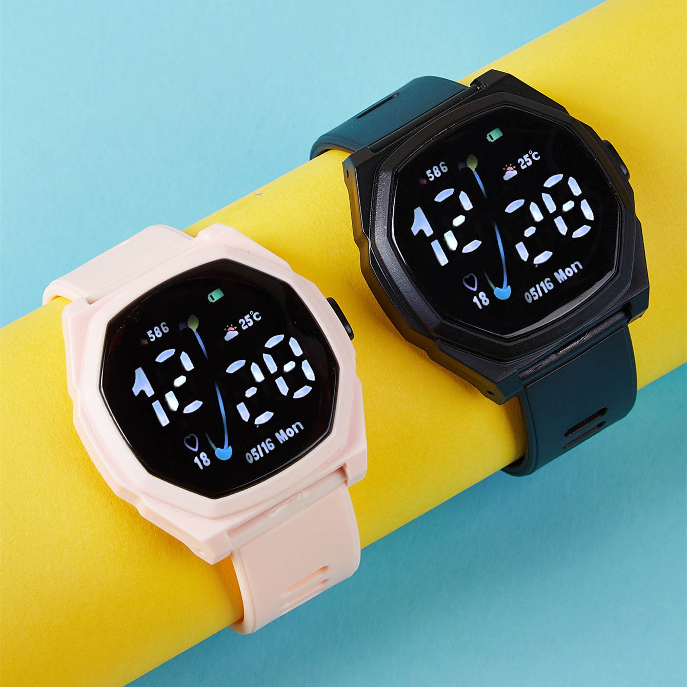 Transfronterizo nuevo clásico retro casual LED moda táctil reloj electrónico Estudiante hombres y mujeres reloj deportivo digital
