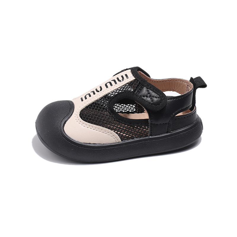 Sandalias para niños 2025 verano nuevo zapato de playa de cabeza de bolsillo para niños y niñas tela de malla suave sandalias deportivas casuales para bebés