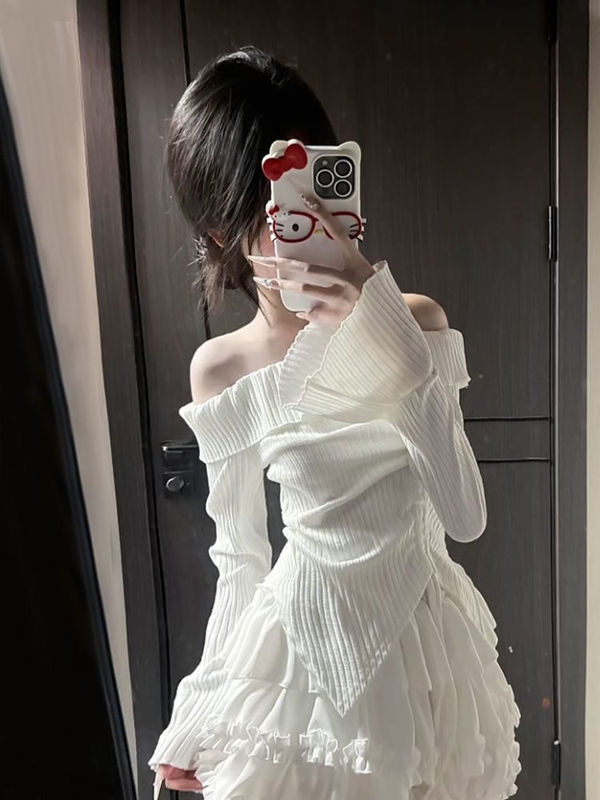 高冷白月光 秋装新款芭蕾风辣妹设计感一字肩上衣甜美风半裙套装|undefined