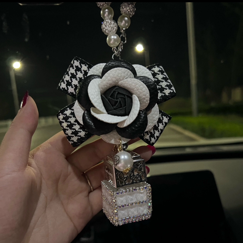 Diamante negro blanco camelia perfume colgante otro vidrio simple belleza noche pensamiento África Europa América del Sur Sudeste de Asia América del Norte