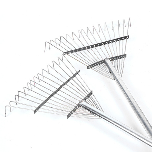 Agricultural grain drying hay rake, environmental protection garden clearing garbage and fallen leaves iron rake, steel pipe farm grass rake