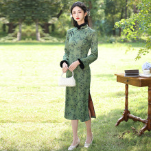 绿色新中式旗袍改良旗袍日常可穿2024年秋冬年轻款气质长款连衣裙