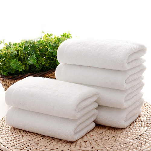 Hotel white towels and bath towels wholesale 21 pieces steaming and foot massage bed and breakfast white towels and bath towels with logo printed on them
