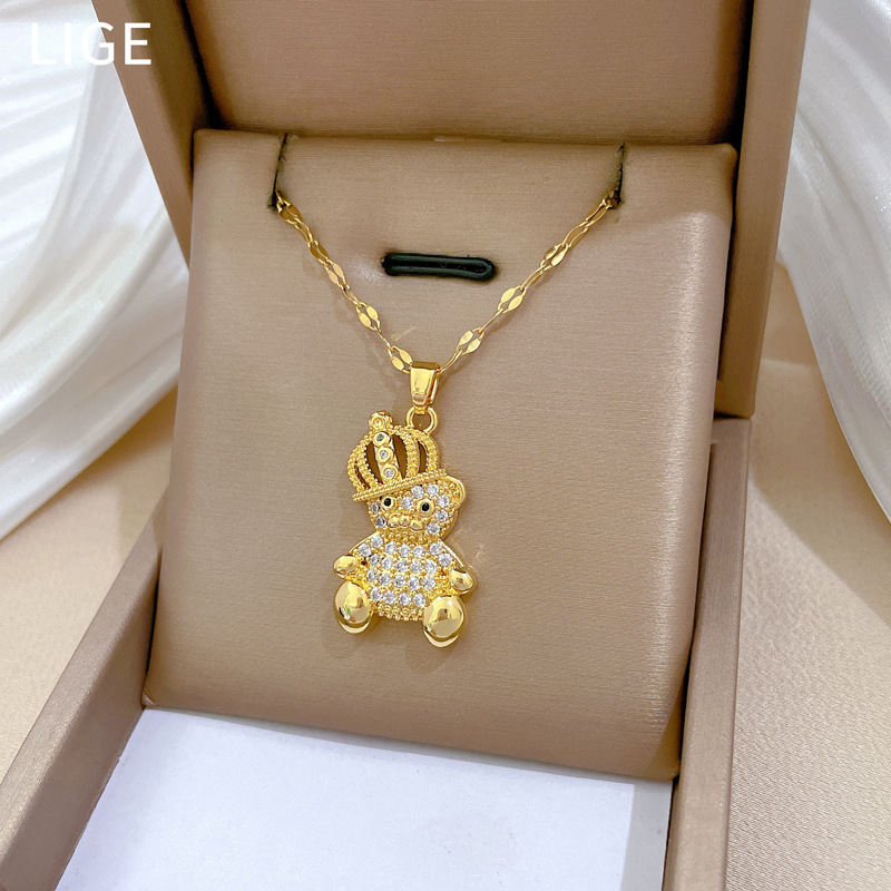 Gorgeous Diamond Bear Pendant Necklace In Titanium Steel For Women_voghion.com