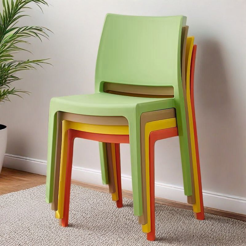 Sillas respaldadas taburetes de comedor casual sillas de comedor de plástico nórdico sillas de comedor modernas y gruesas sillas domésticas simples