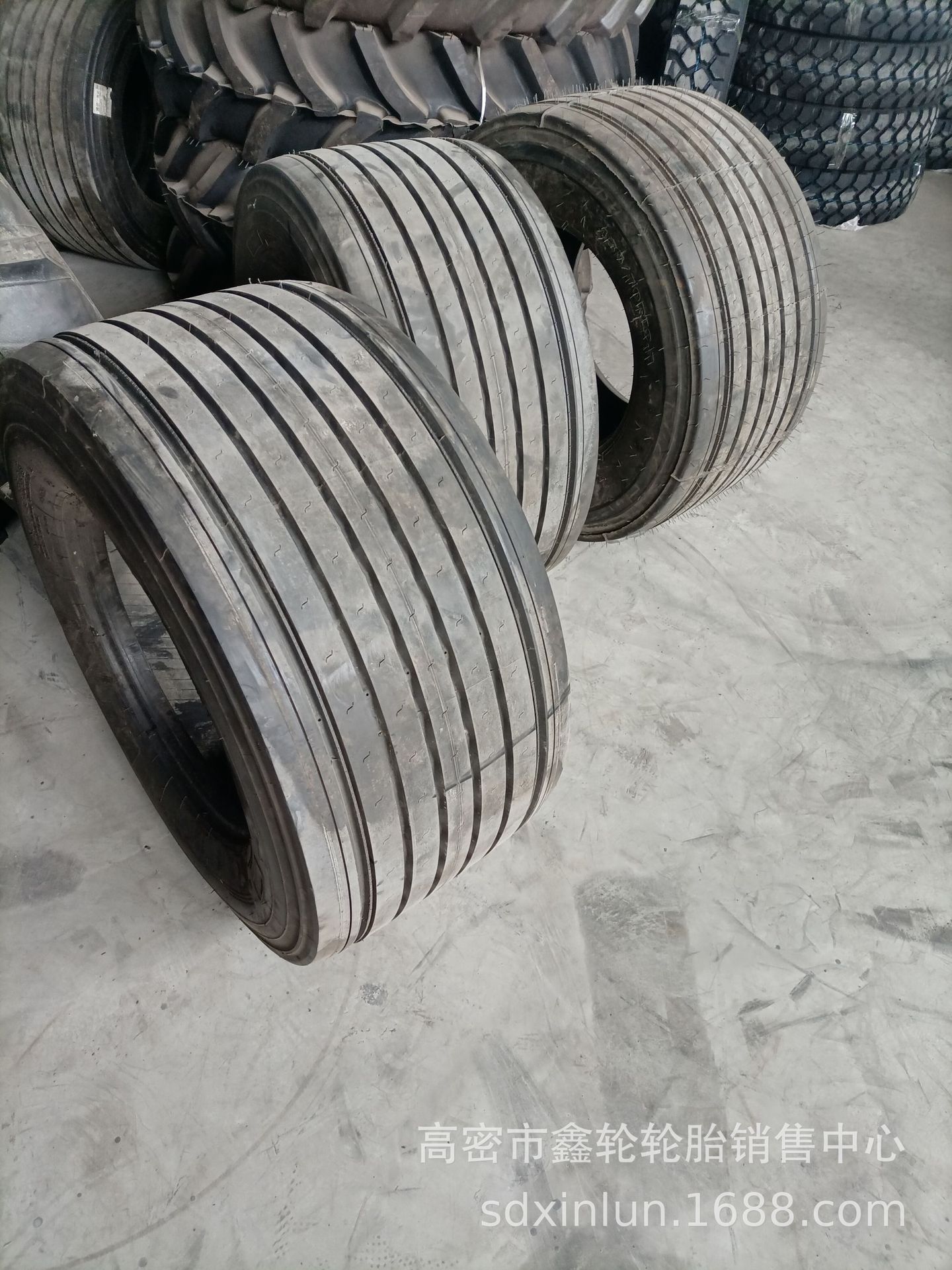 供应435/50r19.5拖车445/40R22.5 宽体车轮胎445/50r19.5