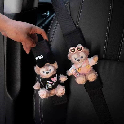 Melaad Autumn Rose Artist Da Seat belt shoulder pad - camera-rose-pink-strap-pair-of-black-shoulder-pads
