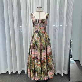 2026春季新款女装连衣裙女油画印花立体廓形方领无袖礼服吊带长裙
