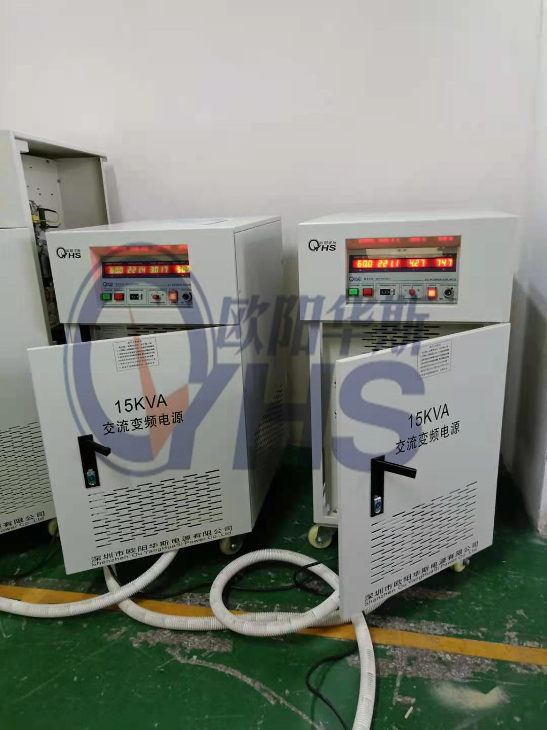 ŷ����˹Ʒ�ƶ�̨����15KVA��Ƶ��Դ�����ɶ���30KVA��Ƶ��Դ