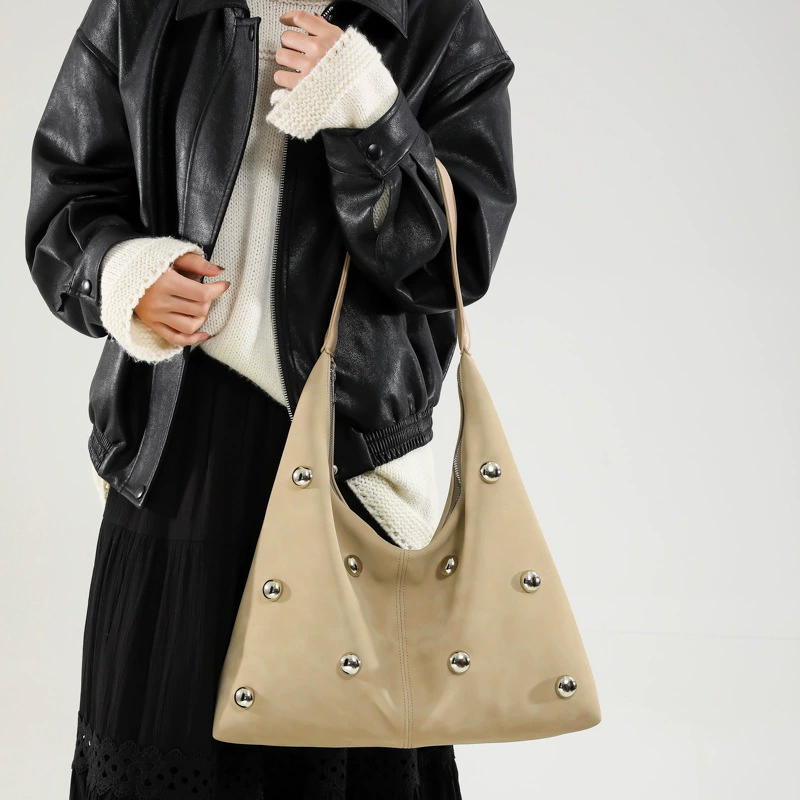 (Cross-border trading), winter matte capacious one-shoulder bag