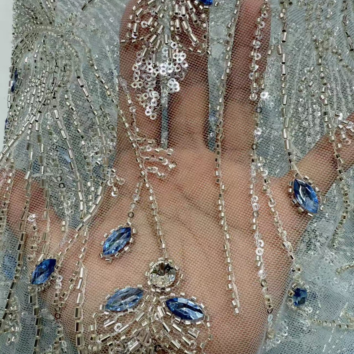 Tejido de red de bordado de perlas pesadas vestido de boda tela de bordado de paleta de encaje de bordado de tela