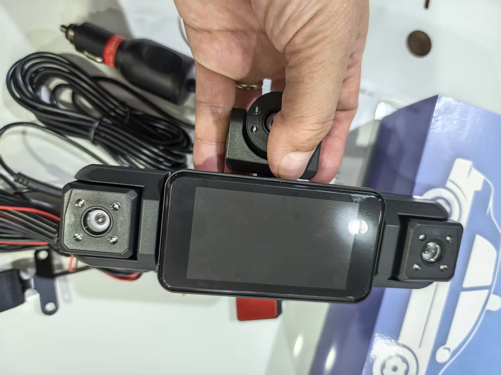 W19-5 lens dash cam, 3.16-inch 1080P HD night vision, five-channel recording, factory-installed camera, 360-degree panoramic view