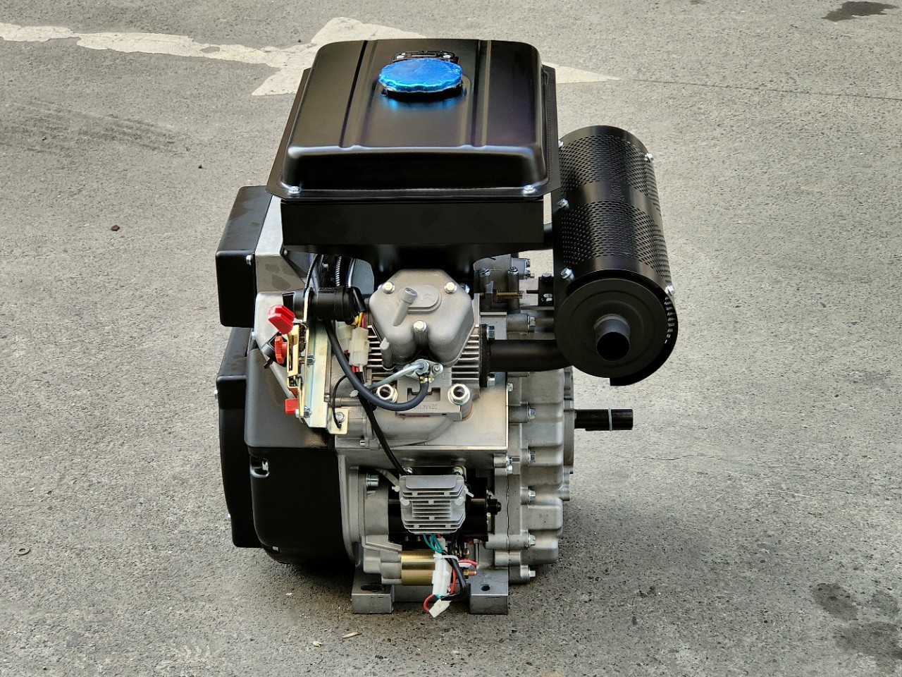 Double-cylinder V-type air-cooled diesel HD2V92F displacement 997cc16kw hydraulic pump station Marine harvester Hua slip