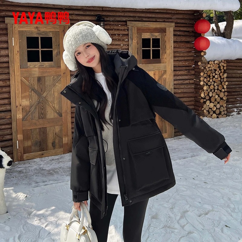 검은색
